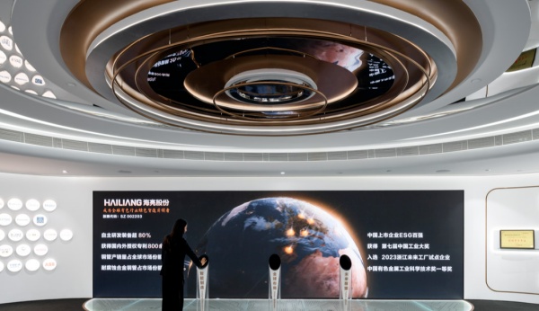 展廳序廳的“互動開關”，開啟沉浸式體驗序章
