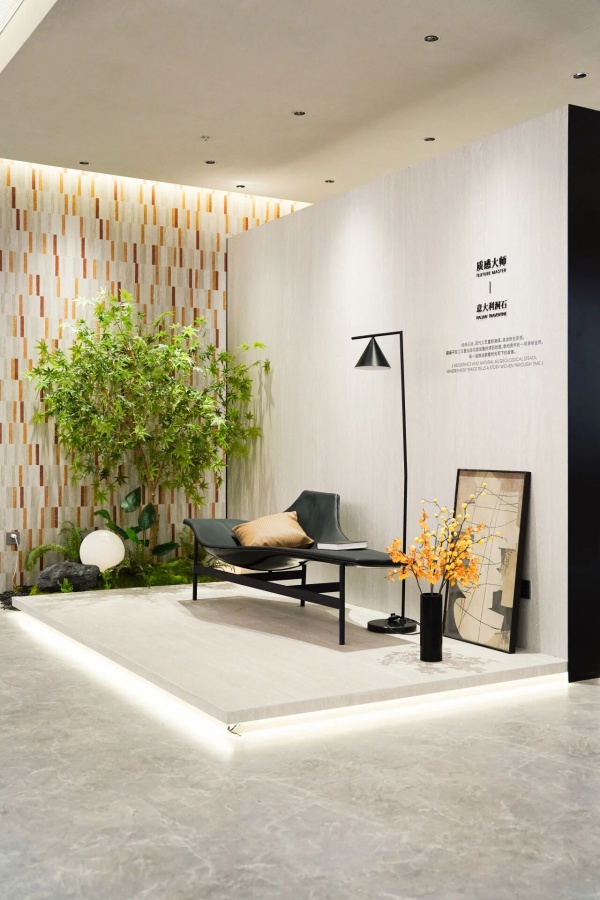展廳煥新升級壹號瓷磚巖板總部展廳，讓高階審美以極致細節落地
