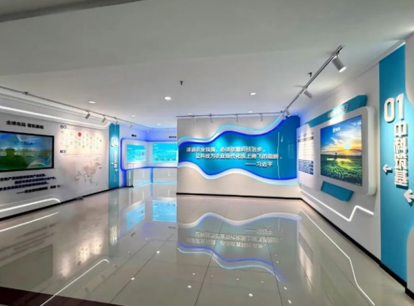 中秾生物科技企業展廳設計